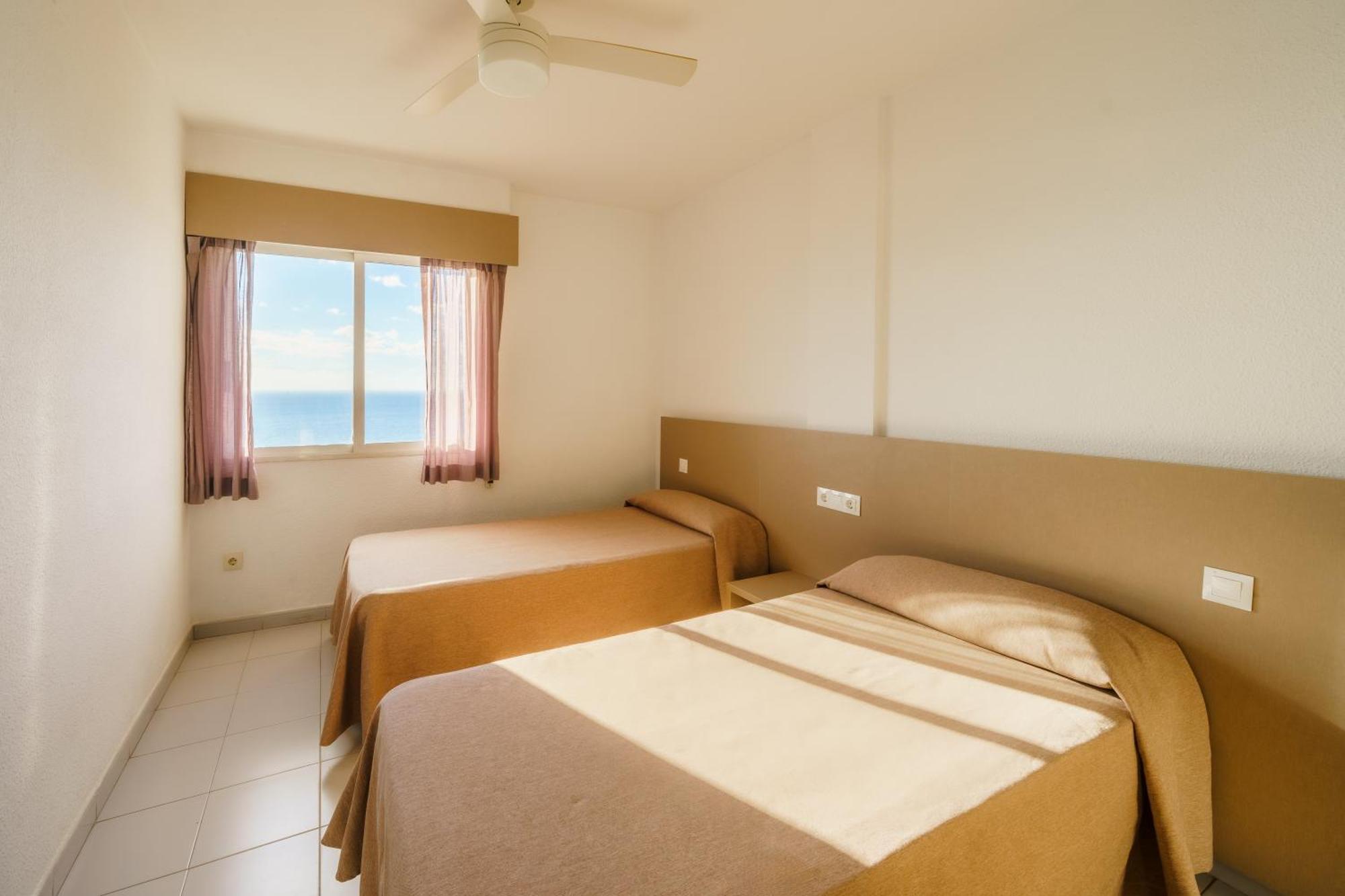 Apartamentos El Faro By Mc Benidorm Zewnętrze zdjęcie