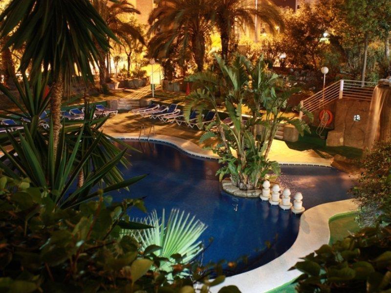 Apartamentos El Faro By Mc Benidorm Zewnętrze zdjęcie